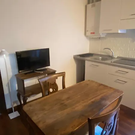 Lägenhet Castelvecchioundici Di Salvatore Zecca